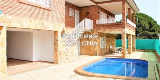 Casa con licencia turística.